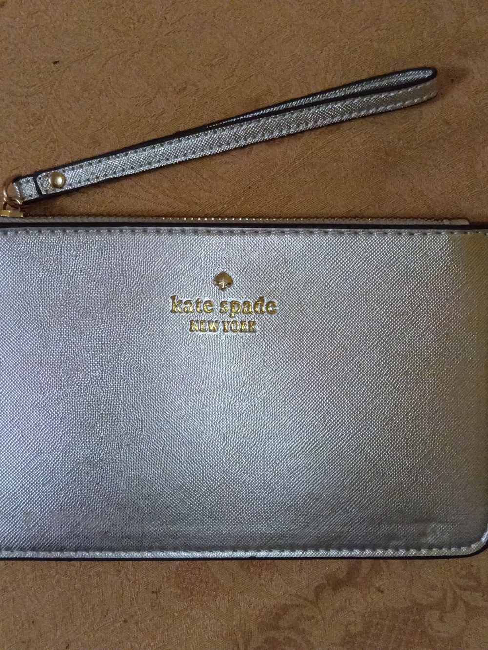 kate spade New York Metallic Silver Wristlet